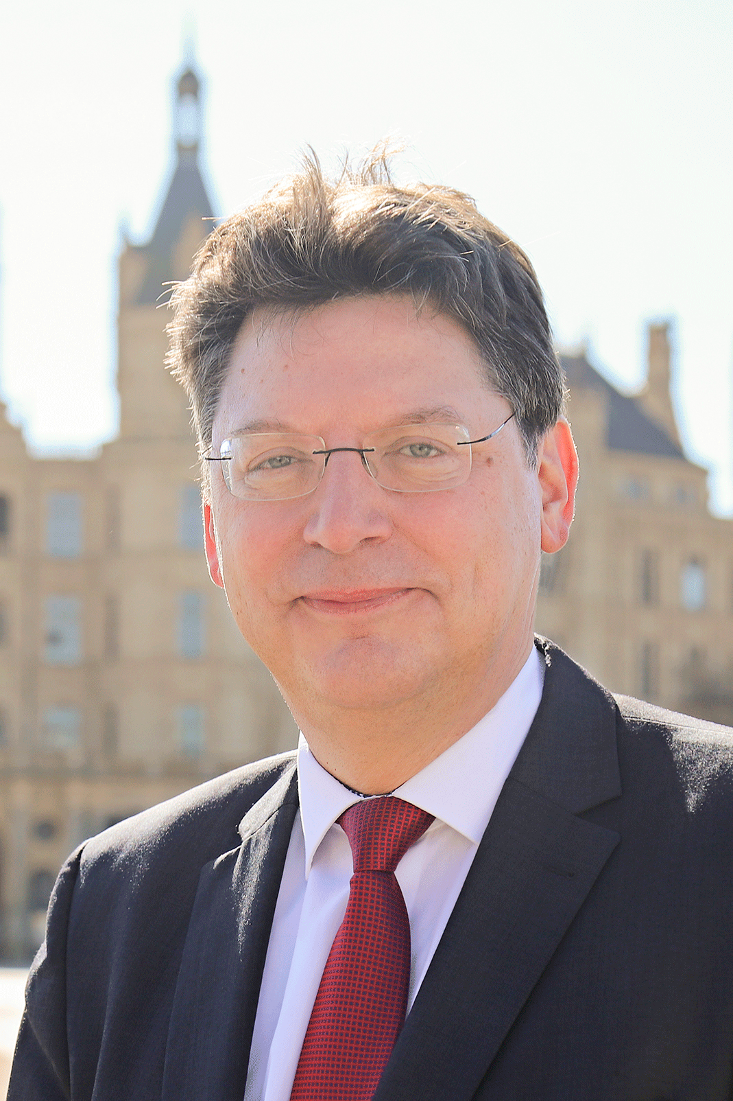 Reinhard Meyer - Minister für Wirtschaft, Infrastruktur, Tourismus und Arbeit 