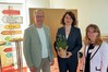 Verbraucherschutzministerin Jacqueline Bernhardt (Mitte) mit Simone Goetz und Stephan Tietz von der Verbraucherzentrale Mecklenburg-Vorpommern e.V. @JM