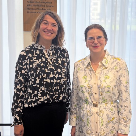 Justizministerin Jacqueline Bernhardt mit Estlands Justiz- und Digitalministerin der Republik Estland Liisa-Ly Pakosta (rechts). @JM