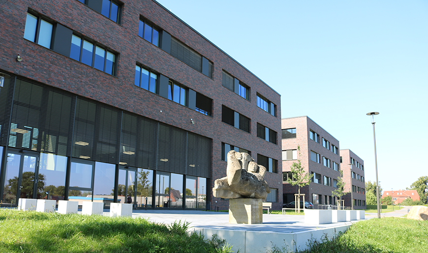 Schulgebäude des RBB Technik Schwerin in Lankow