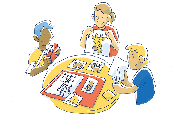 Drei Kinder sitzen am Tisch und bearbeiten ein Arbeitsblatt, Illustration: Florian Biermeier