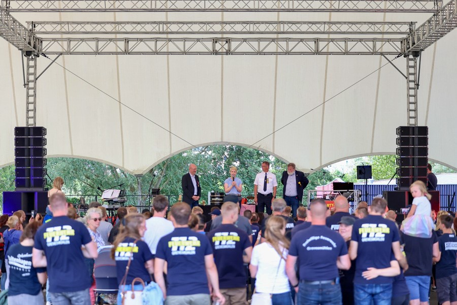 Im IGA-Park in Rostock feierte die Landesregierung mit den Feuerwehrfrauen und -männern aus Mecklenburg-Vorpommern. 