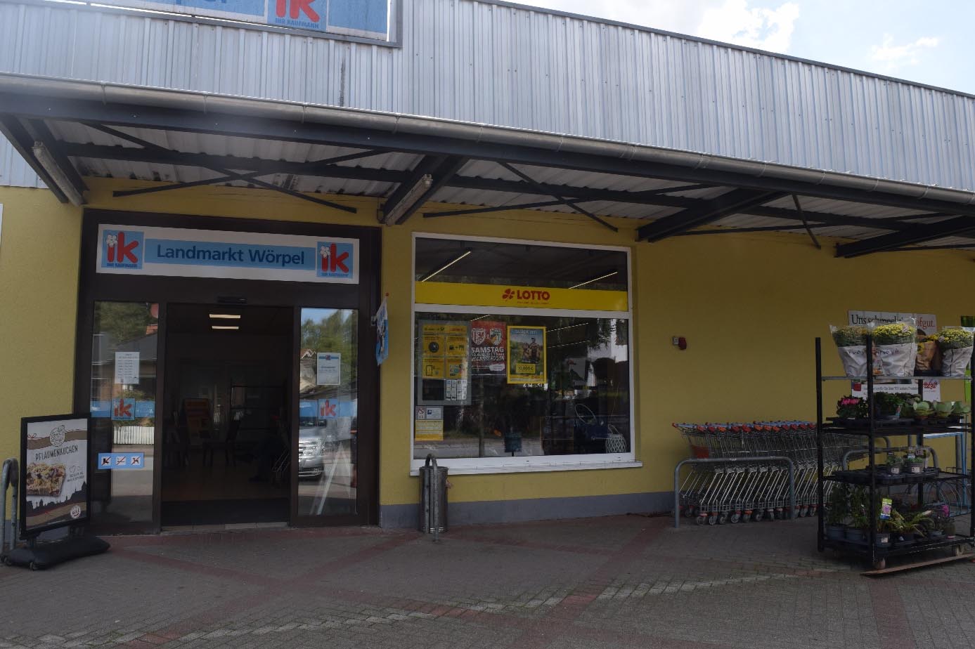 Landmarkt Wörpel Außenansicht