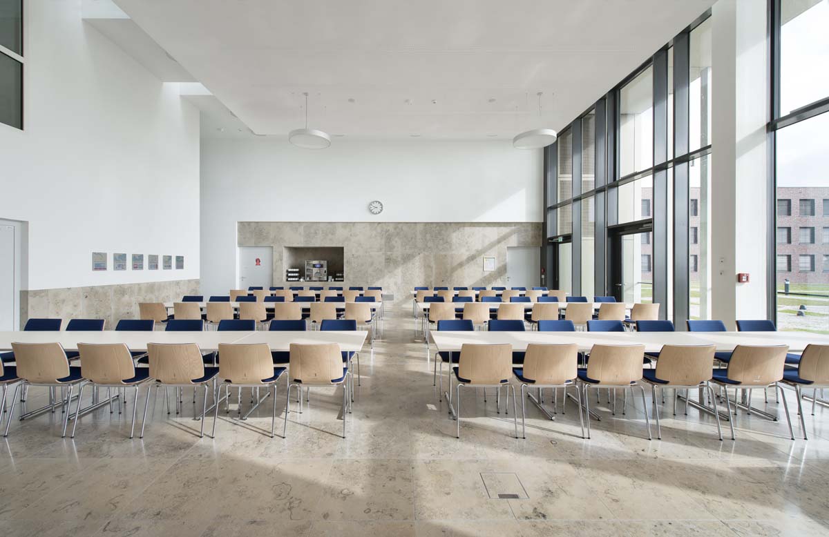 Friedrich Loeffler Institut Insel Riems © Marion Schmieding / Alexander ObstNutzung nur mit schriftlicher Genehmigung gegen Honorar und Namensnennung. Friedrich Loeffler Institut Insel Riems