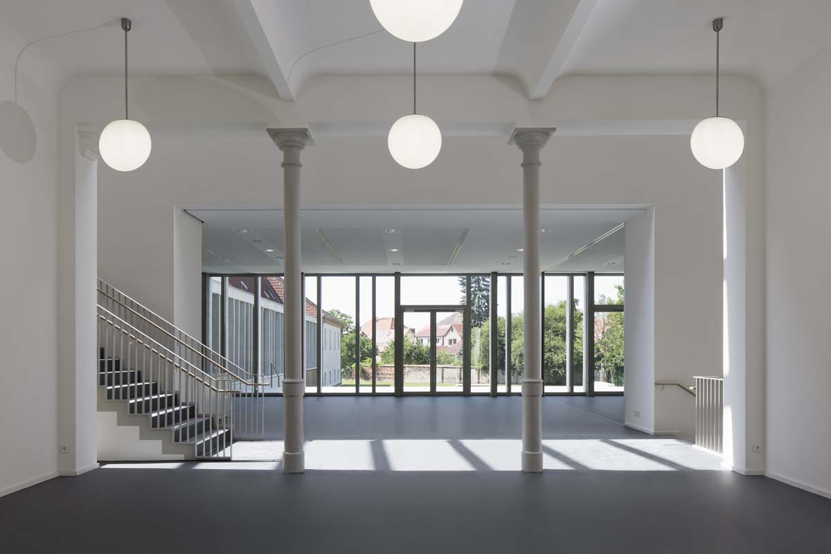 Kulturquartier Mecklenburg Strelitz Foto: Werner Huthmacher, Berlin Kulturquartier Mecklenburg Strelitz