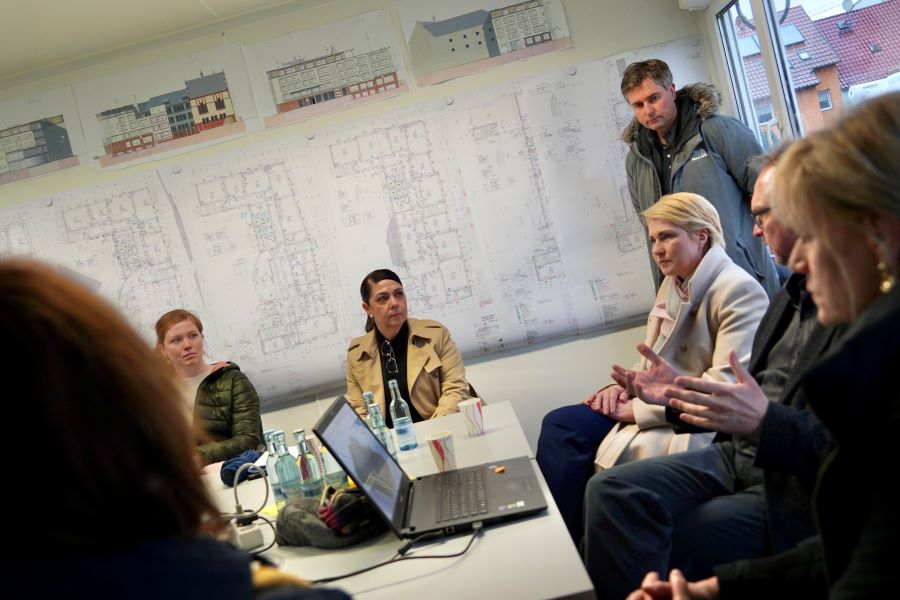 Besprechung zum neu entstehenden Schulcampus in Anklam. © StK M-V Besprechung zum neu entstehenden Schulcampus in Anklam.