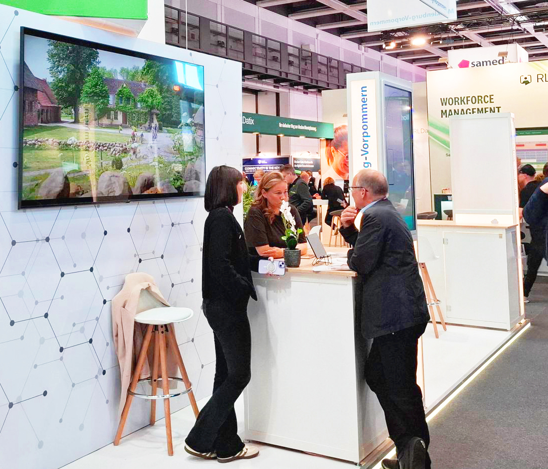 Digitale Gesundheitsversorgung im Fokus: Auf der DMEA 2026 zeigte Mecklenburg-Vorpommern innovative Lösungen aus der digitalen Gesundheitswirtschaft und bot den teilnehmenden Unternehmen eine Plattform für Austausch und Vernetzung. @ BioConValley Digitale Gesundheitsversorgung im Fokus: Auf der DMEA 2026 zeigte Mecklenburg-Vorpommern innovative Lösungen aus der digitalen Gesundheitswirtschaft und bot den teilnehmenden Unternehmen eine Plattform für Austausch und Vernetzung.