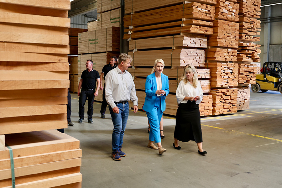 Rundgang bei Pollmeier Massivholz in Malchow