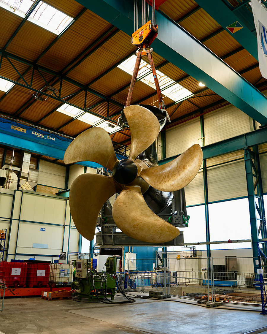 Propeller beim Besuch der Firma Schottel in Wismar