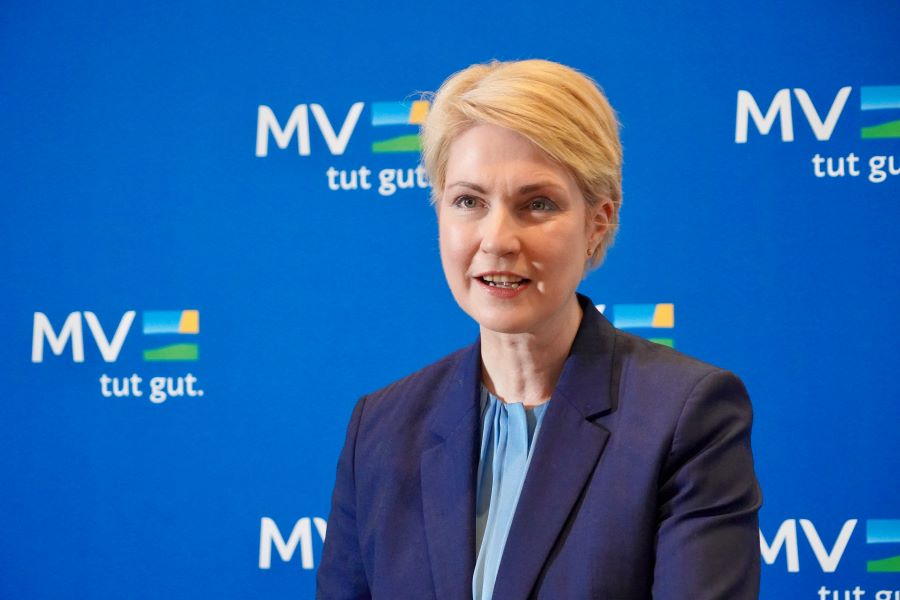 Ministerpräsidentin Manuela Schwesig auf der Pressekonferenz